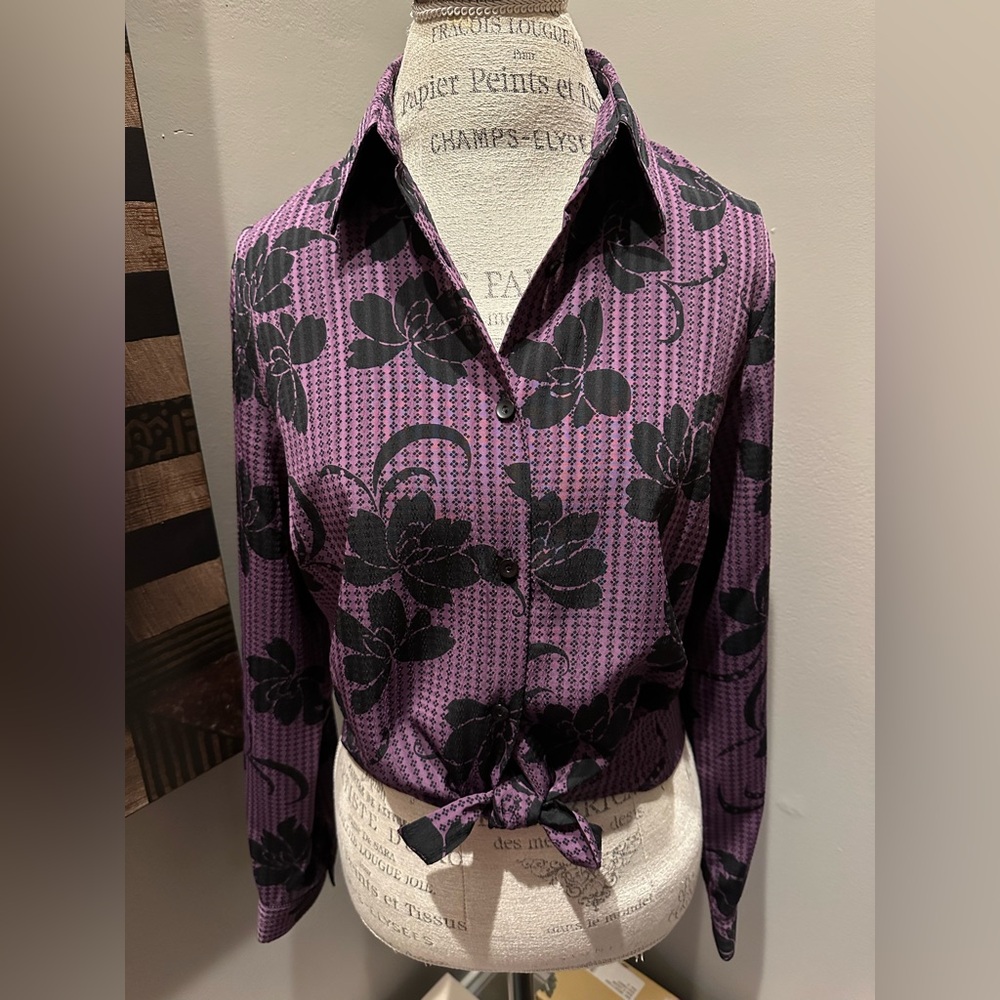 EUC Karen Scott Purple and Black Floral Waffle-Textured Blouse